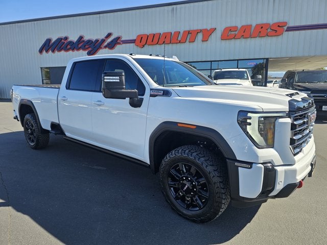 2025 GMC Sierra 2500HD AT4