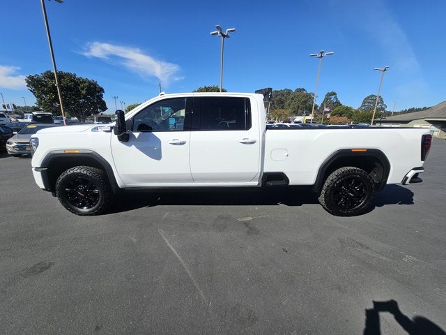 2025 GMC Sierra 2500HD AT4