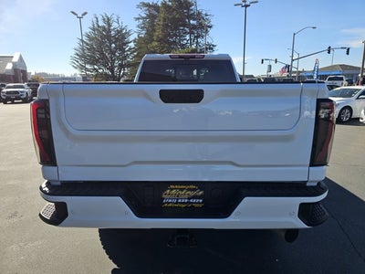2025 GMC Sierra 2500HD AT4