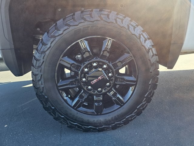 2025 GMC Sierra 2500HD AT4