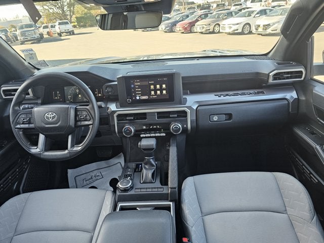 2025 Toyota Tacoma 4WD SR5