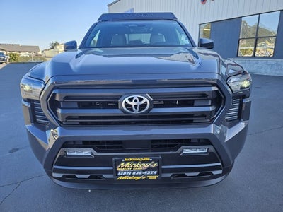 2025 Toyota Tacoma 4WD SR5