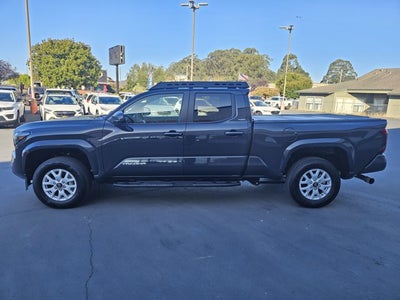 2025 Toyota Tacoma 4WD SR5