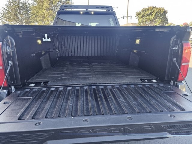 2025 Toyota Tacoma 4WD SR5