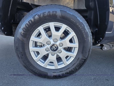 2025 Toyota Tacoma 4WD SR5