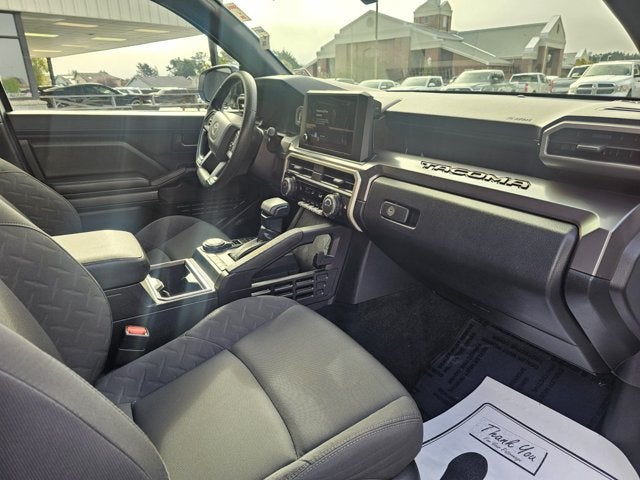 2025 Toyota Tacoma 4WD SR5