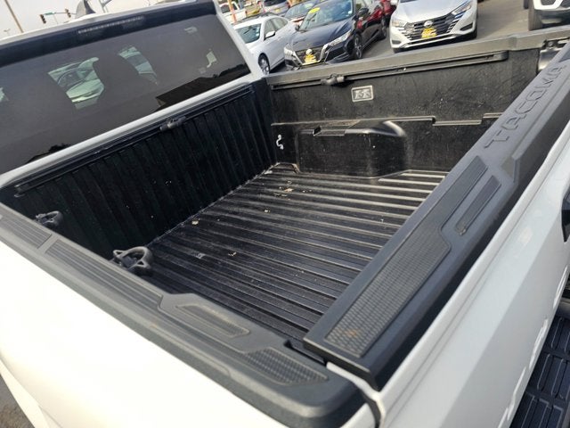2025 Toyota Tacoma 4WD SR5