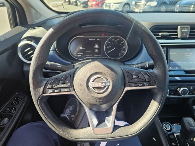 2025 Nissan Versa SV