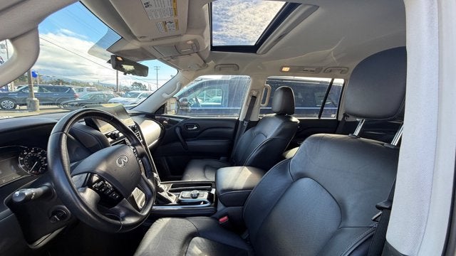 2022 INFINITI QX80 LUXE